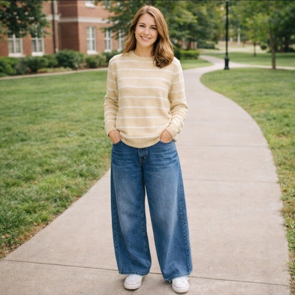 New GAP tan/White Striped Knit Lightweight Sweater NWT Sz XS - Picture 7 of 8